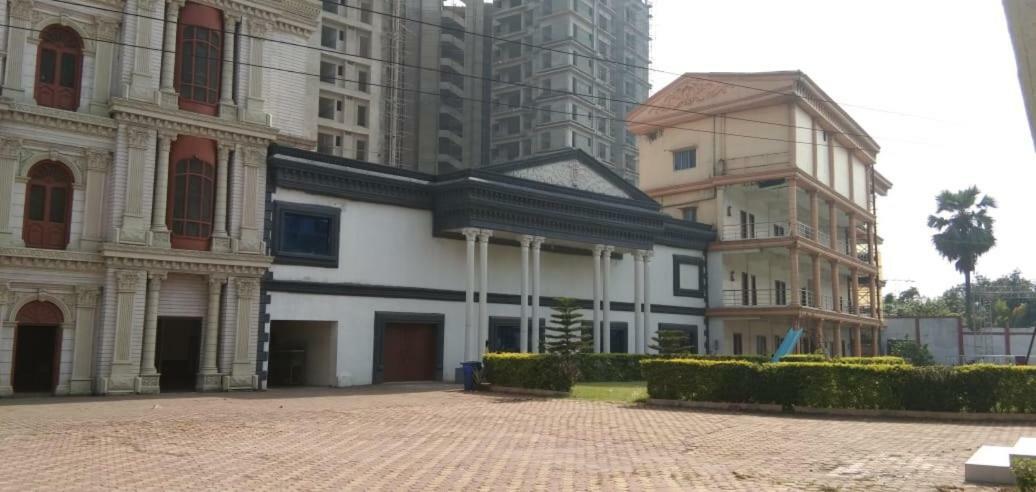 Hotel Aristro Club à Calcutta Extérieur photo